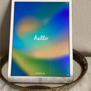 Apple Tablet 12.9…128